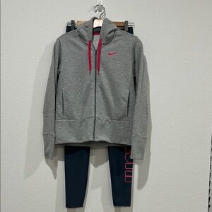 Nike Women's Gray and Pink Hoodie with Matching Pants